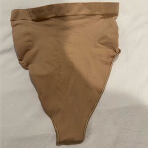 Skims sculpting underwear